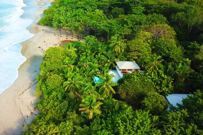 <a href="https://truenaturetravels.com/locations/costa-rica-santa-teresa-boutique-hotel-spa-yoga-center/"><strong>Costa Rica – Santa Teresa</strong> : Beachfront Villas & Yoga Center</a>