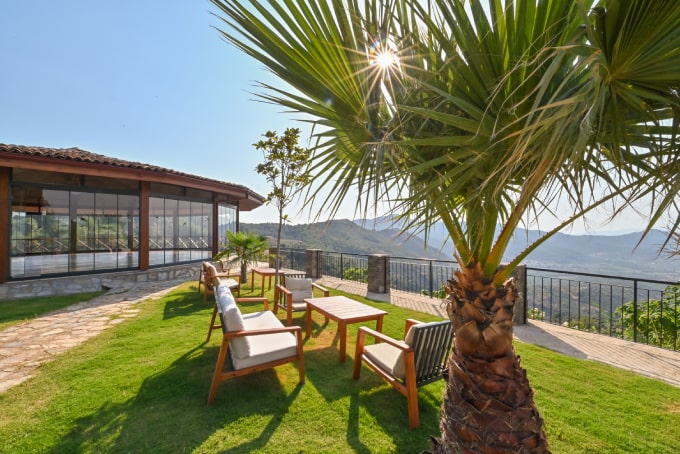 <a href="https://truenaturetravels.com/locations/turkey-the-turkish-harmony-retreat/"><strong>Turkey</strong> : The Turkish Harmony Retreat</a>