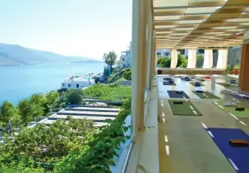 new-calendar-Greece-Amorgos-Yoga-Studio_02