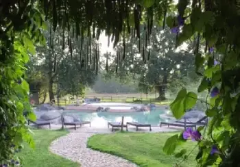 new-calendar-Italy-Umbria-Exterior-Garden_01