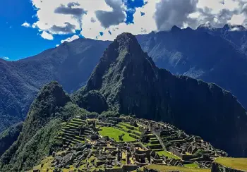 TNT-Website-Banner-Peru-Jo-2027-1-retreat