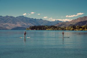 summer-adventures-paddleboard